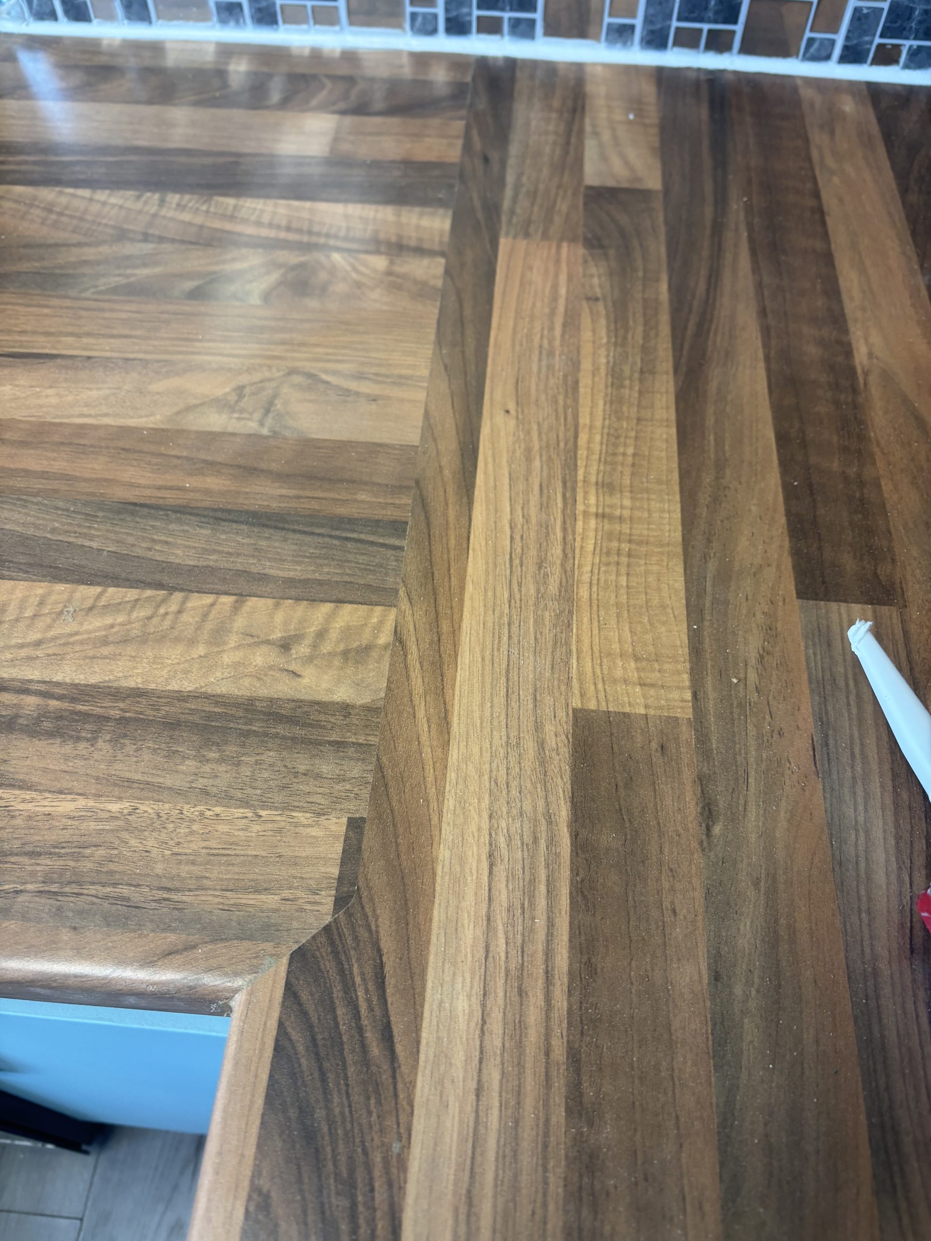 Mint kitchen with wood worktop (3)