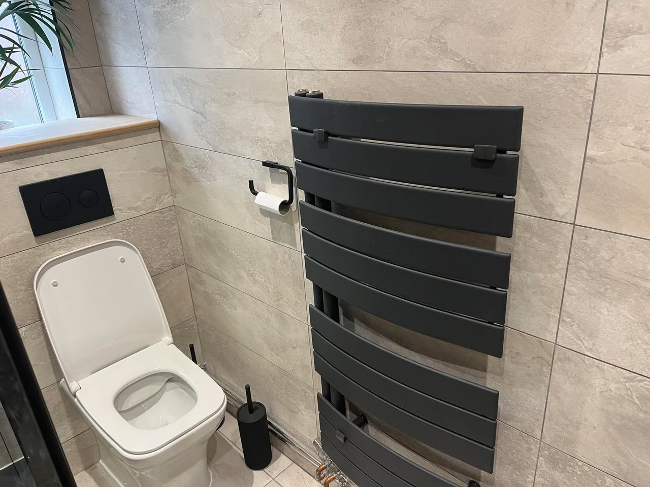 Attic bathroom fitting (2)