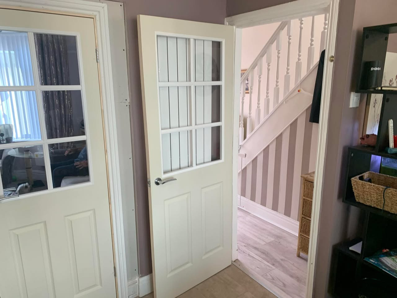 Oak internal door fitting (2)