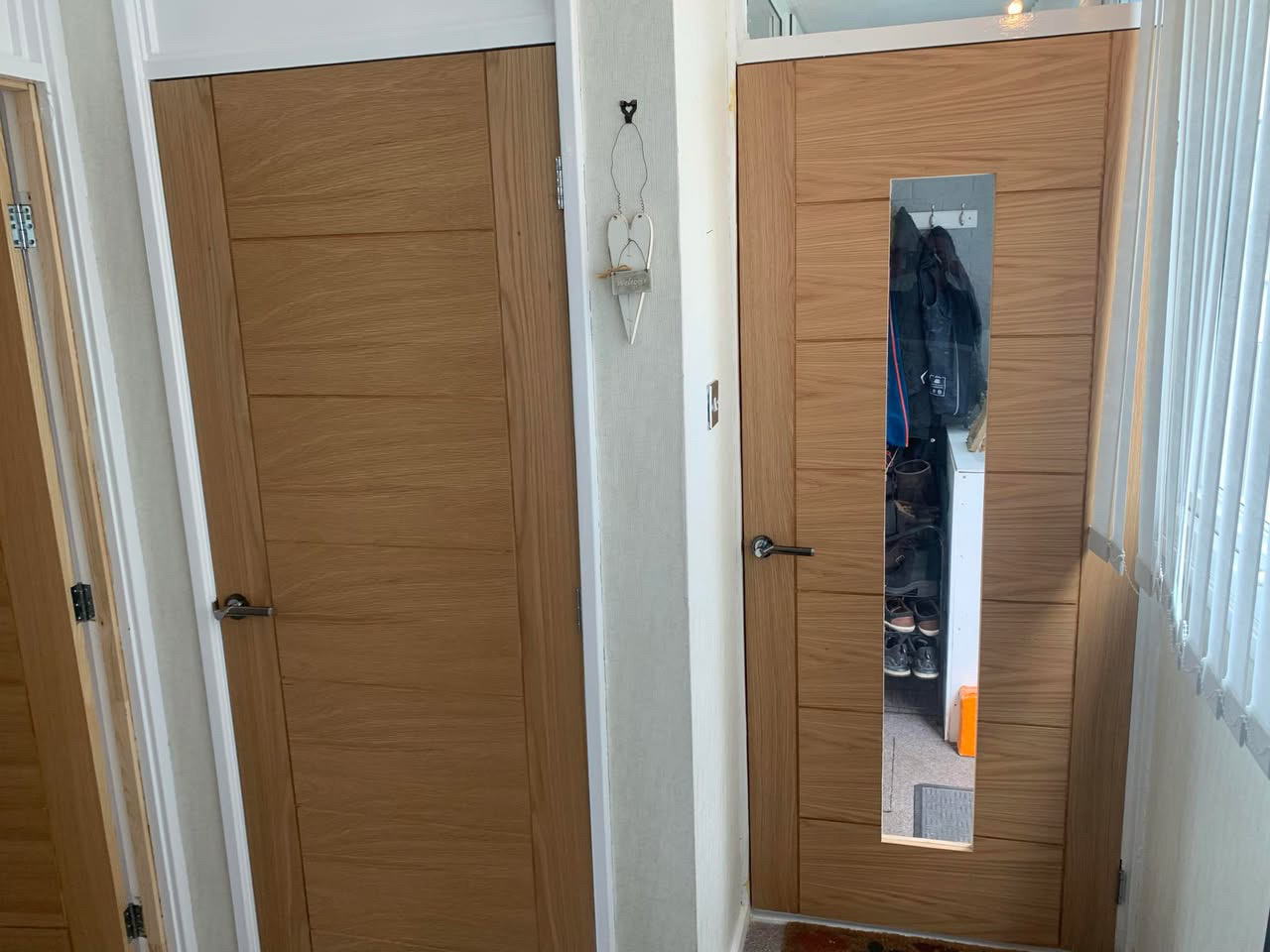 Oak internal door fitting (6)