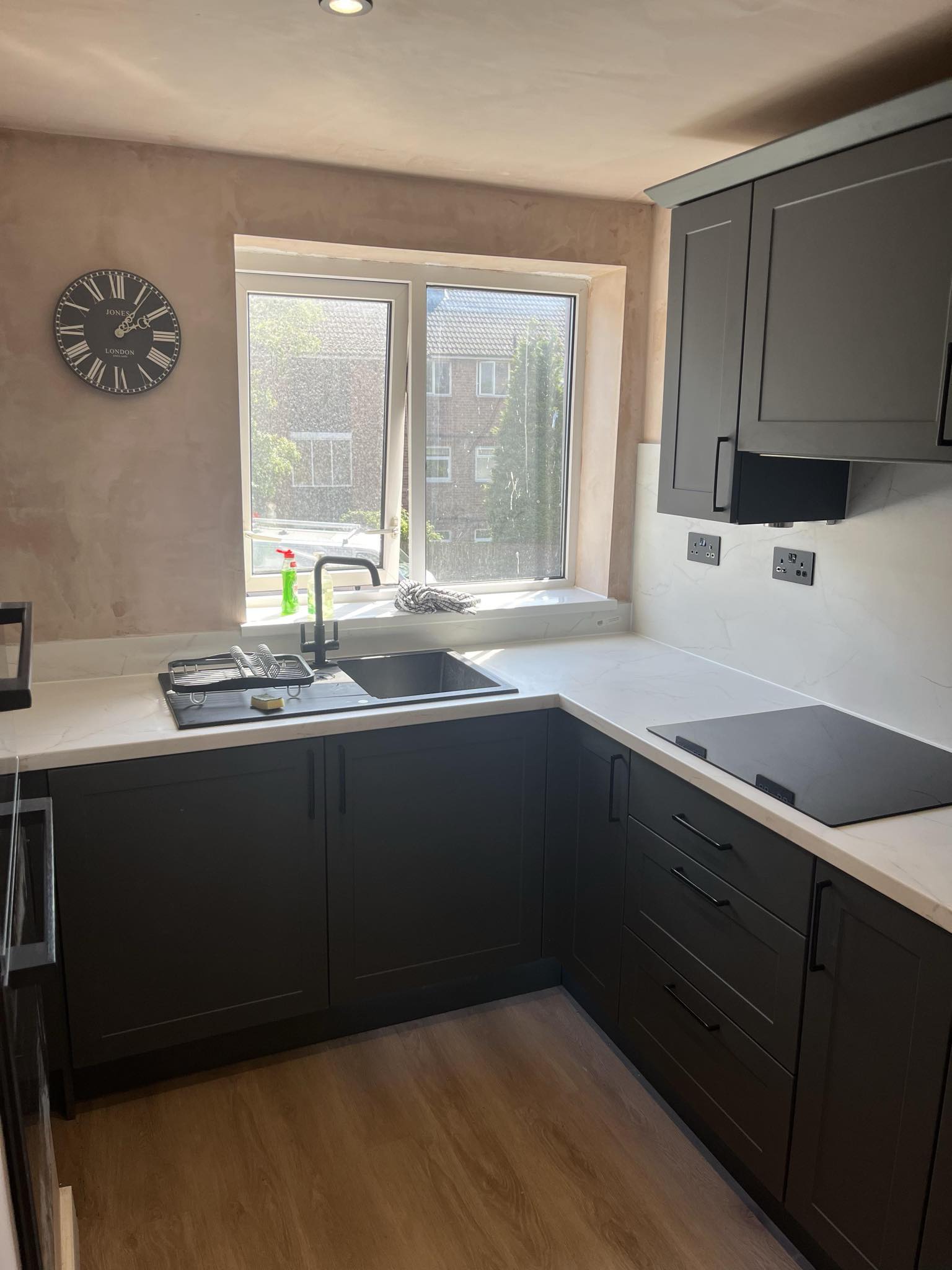 Galley kitchen refit (10)