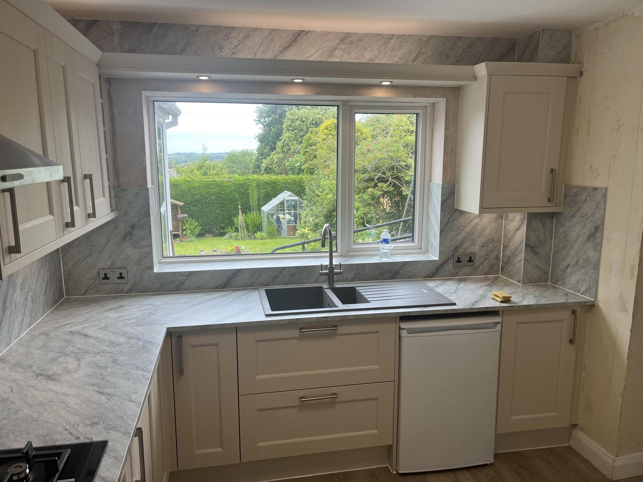 Galley kitchen refit (12)