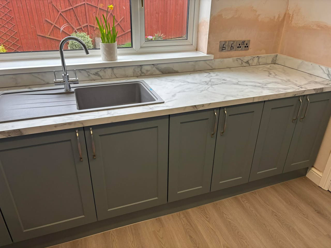 Navy handleless kitchen installation (10)