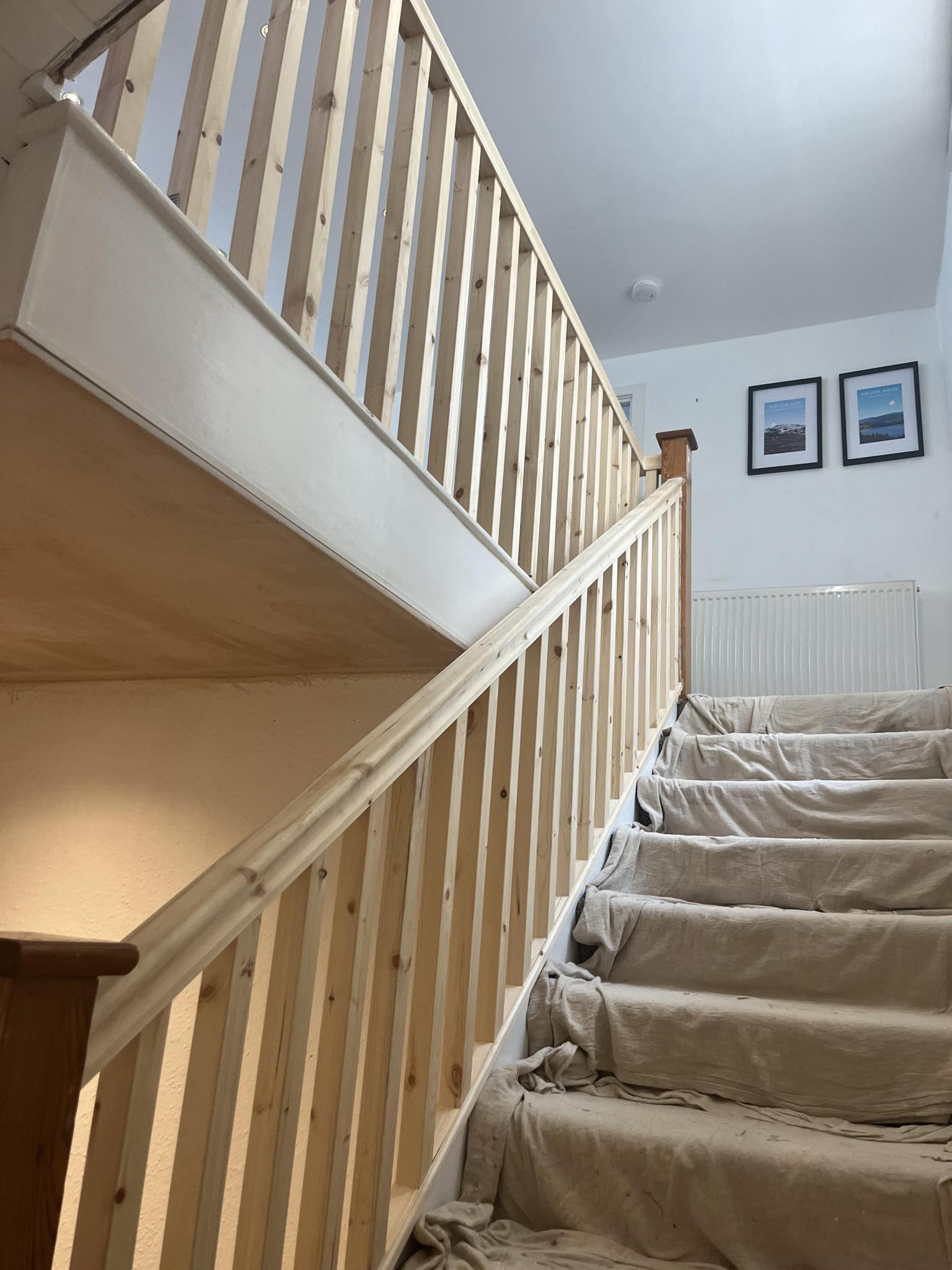 Oak and glass staircase (9)