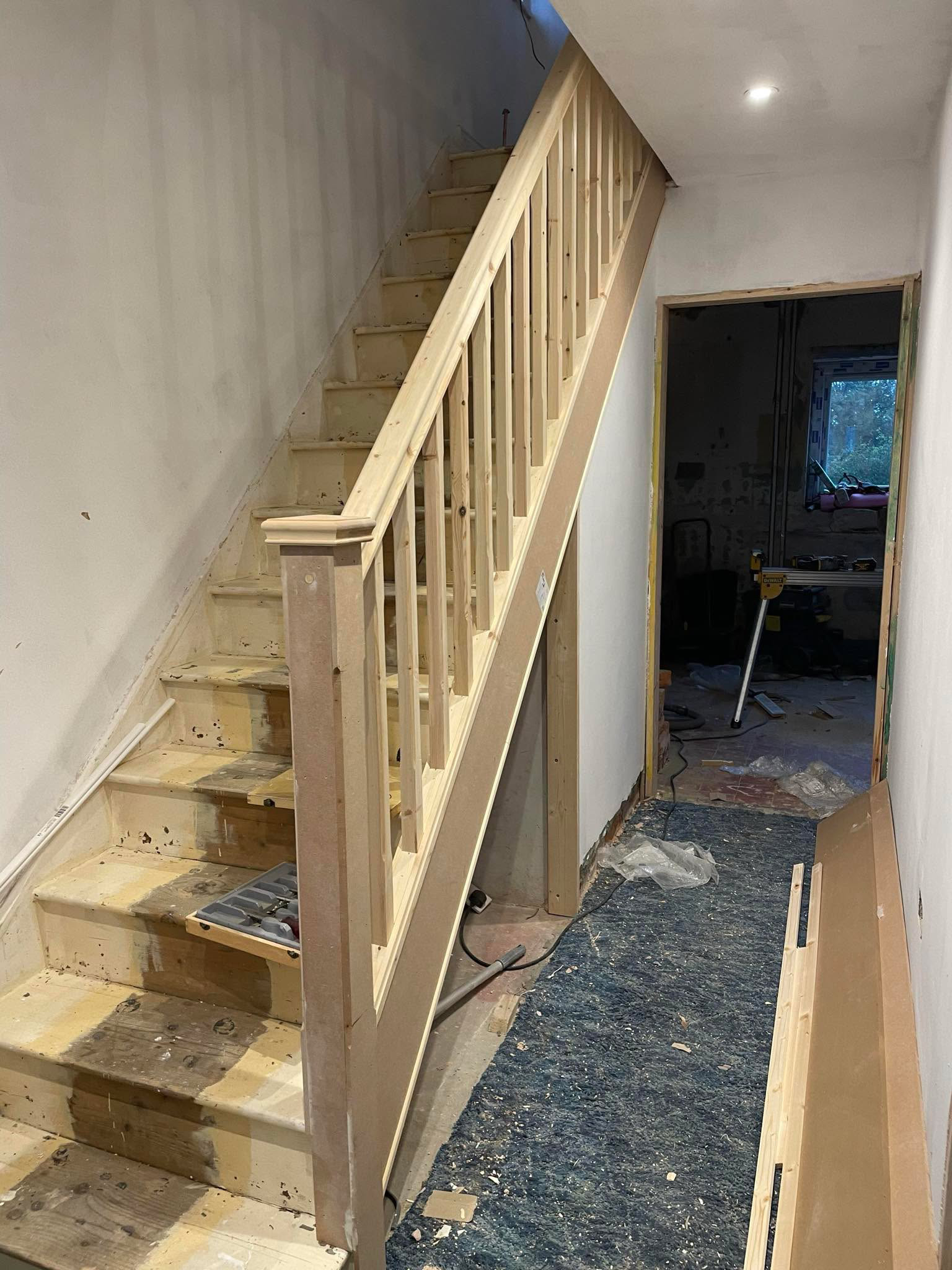 Oak spindle staircase (6)
