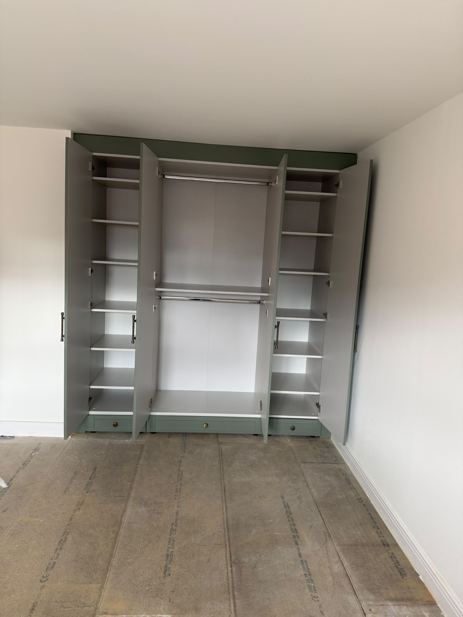 Sage green fitted wardrobes (2)